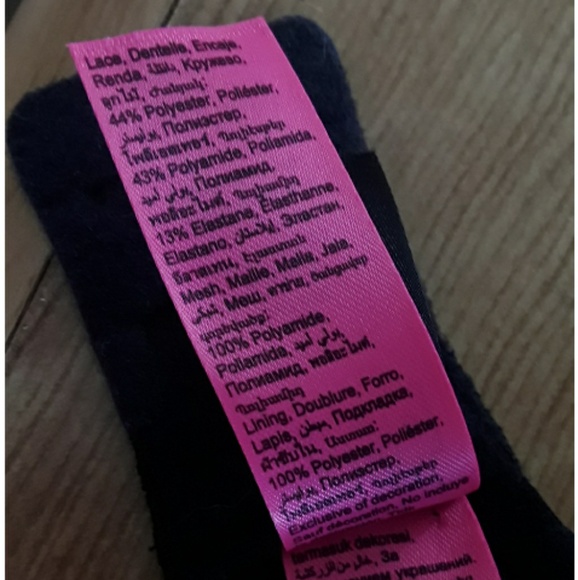 La Senza extreme push up lace bra - Picture 3 of 3